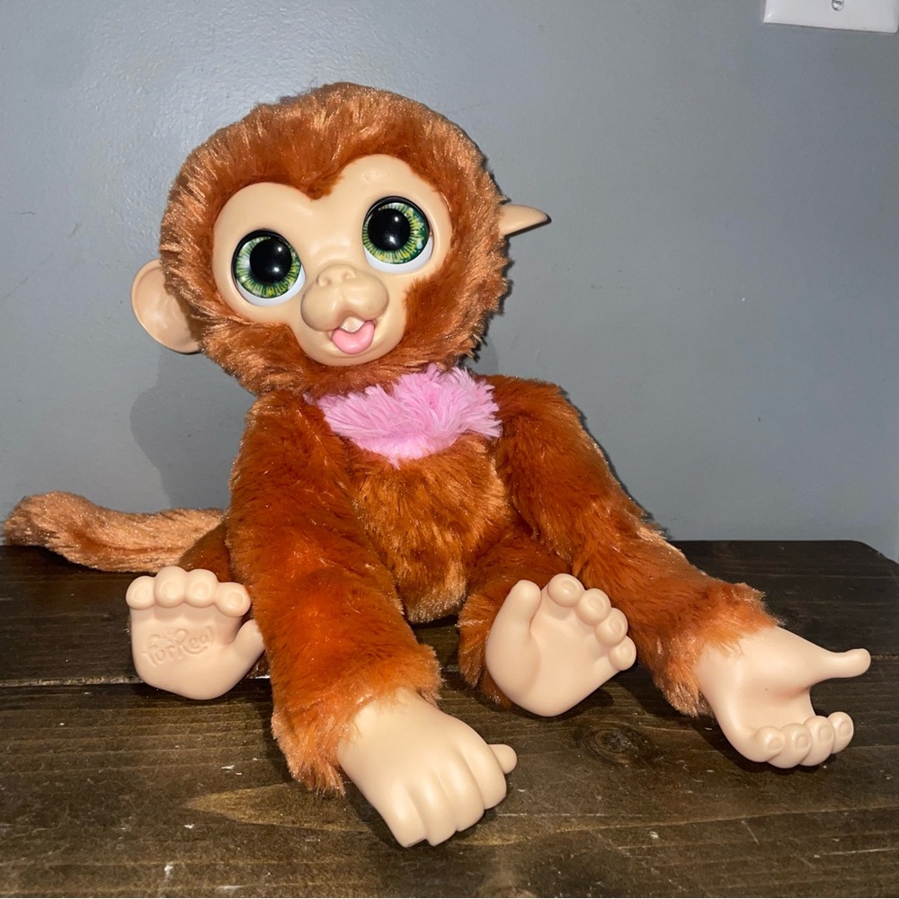 Hasbro Fur Real friends, monkey, Works, Sits 
Interactive Brown Monkey Plush Toy